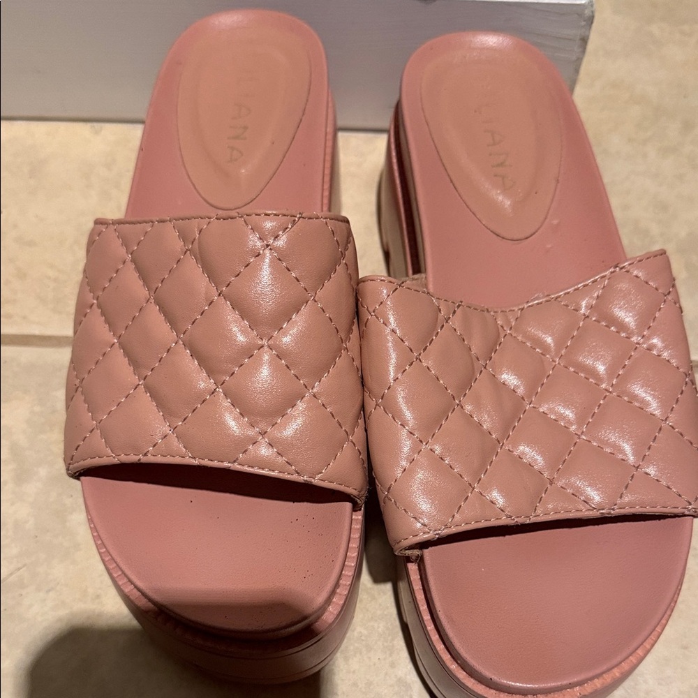Quilted Pink Slide Sandals